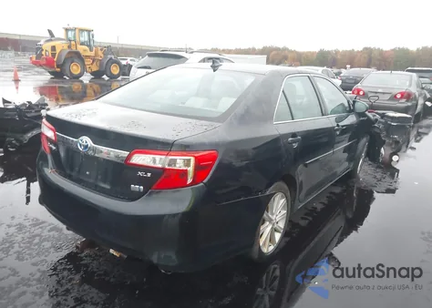 2014 Toyota Camry Hybrid Xle from USA, damaged, VIN 4T1BD1FK2EU110085